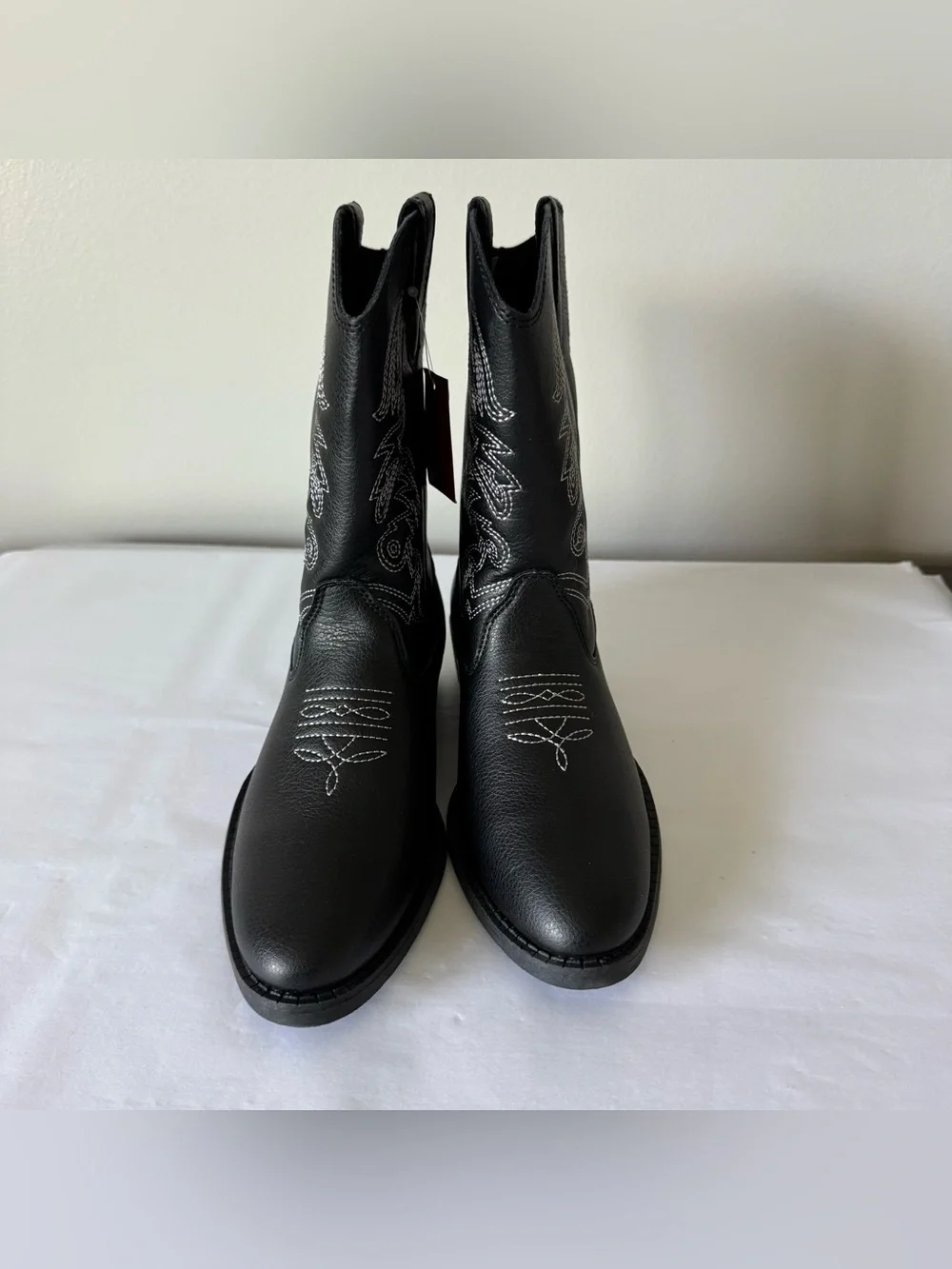 NWT Size 2 Little Boys or Girls Black Cowboy Boots by DEER STAGS